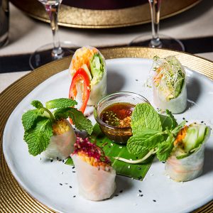 Riz jasmin ou riz rouge à la vapeur